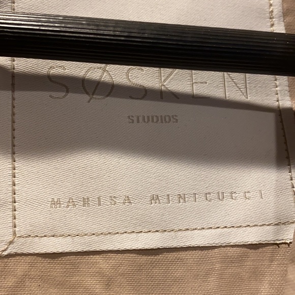 Sosken Coat in Blush pink - Picture 2 of 6